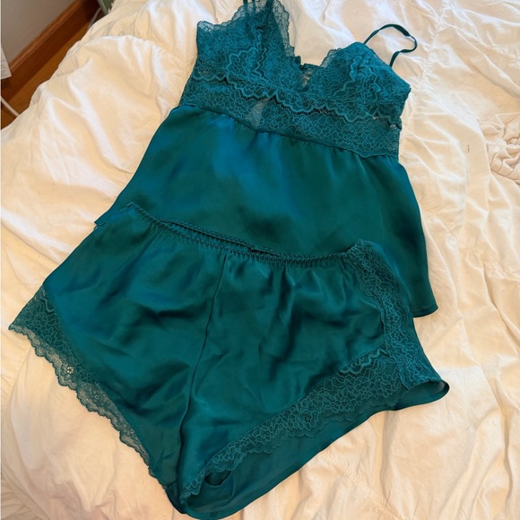 VICTORIA SECRET VINTAGE SET - Picture 2 of 13